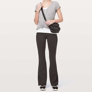 Lululemon Groove Pant Flare - Full-On Luon